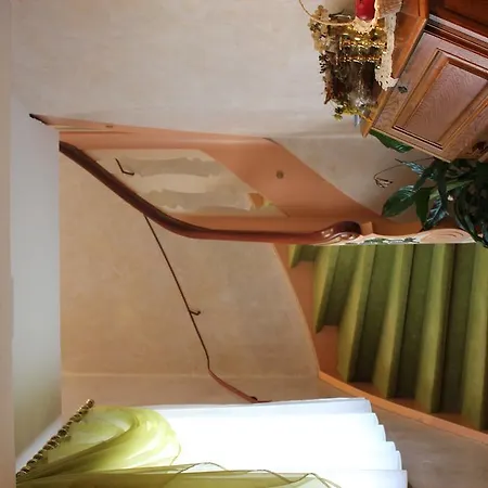 Gasthaus Zur Linde Hotel