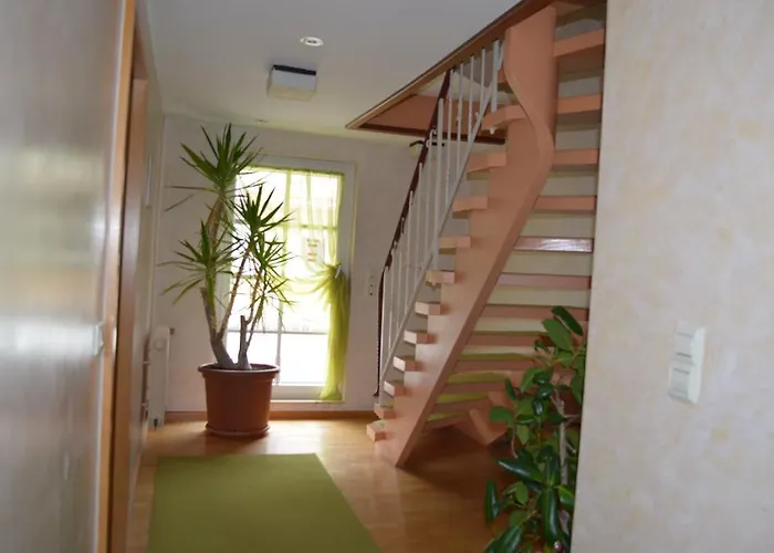 Gasthaus Zur Linde 호텔 그로테르탈