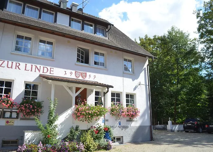 Gasthaus Zur Linde 그로테르탈