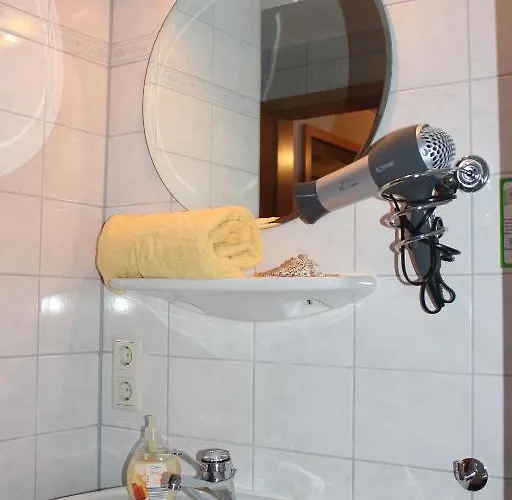 호텔 Gasthaus Zur Linde