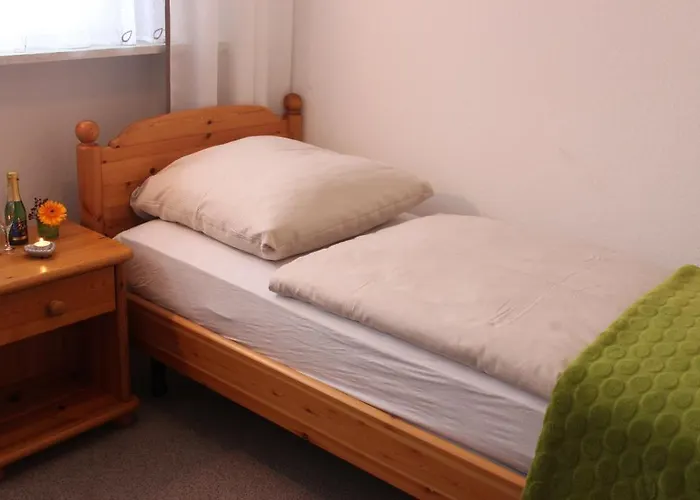 Gasthaus Zur Linde 그로테르탈