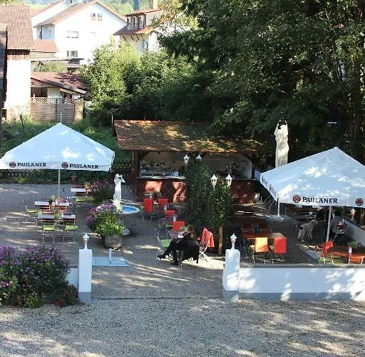 Gasthaus Zur Linde 호텔 2*