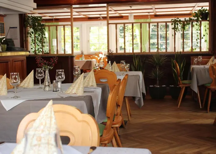 호텔 Gasthaus Zur Linde